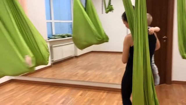 BBSTUDIO метро Калужская . Аэройога для детей от 1 года. Занятие мама+ребенок. Раннее развитие дете смотреть онлайн