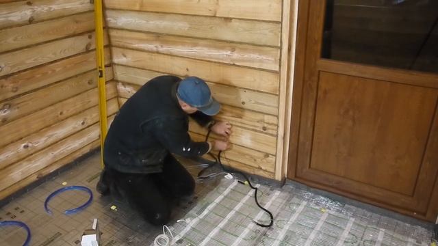 Заливка наливного пола на деревянное основание + электрический тёплый пол смотреть онлайн