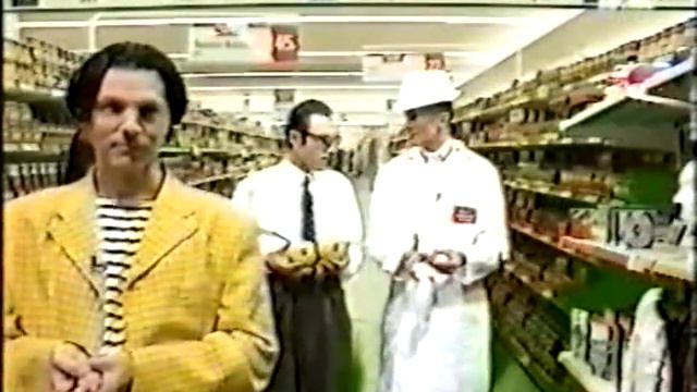 Sparks shopping at Ray's superstore смотреть онлайн