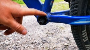 Люфт биение и стук в каретке велосипеда!