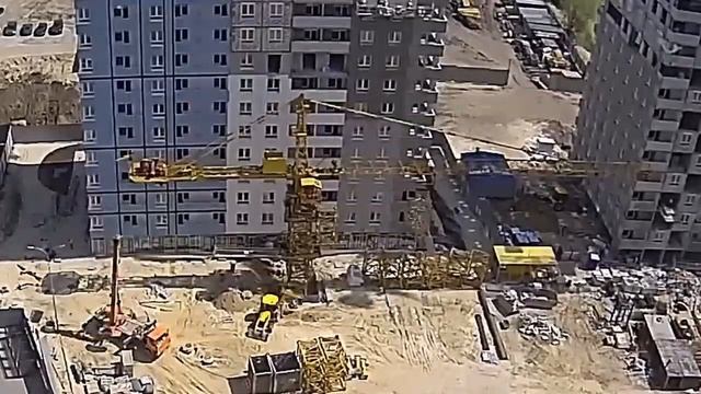 Башенный кран КБ-473 | ДЕМОНТАЖ крана. смотреть онлайн