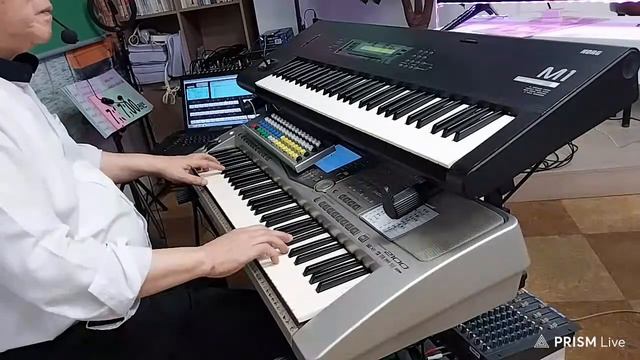 라이브/(USB)로 초급,중급,고급반 레슨 오직 한곡으로 운지 및 애드립이 가능합니다. USB구입문의 010-2448-2771 смотреть онлайн