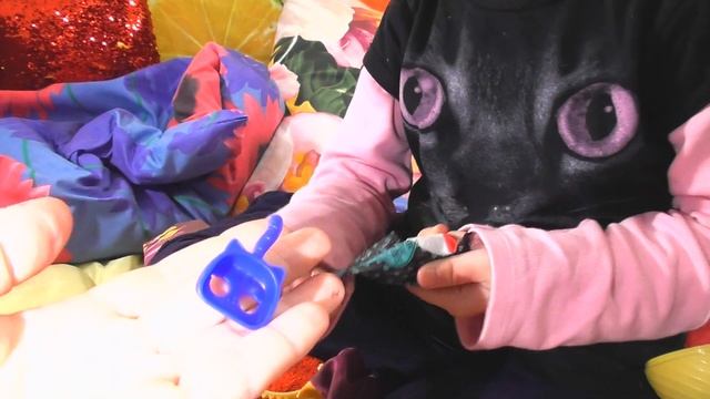 Выпал ПЕРВЫЙ ЗУБ. Что же принесла ЗУБНАЯ ФЕЯ? #CollectLOL