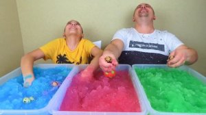 Джелли Бафф ЧЕЛЛЕНДЖ на скорость САША или ПАПА ищем предметы в Jelly Baff CHALLENGE