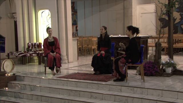 Trio Ten Printed: Mantra Om Mani Padme Hum) смотреть онлайн