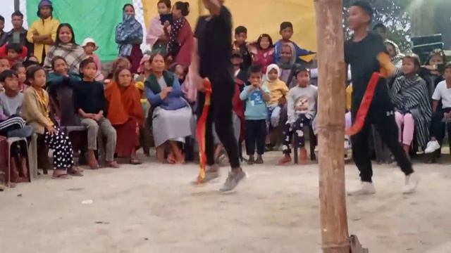 wanteibok khongjoh and baniada kshiar /dance in mawlat village смотреть онлайн