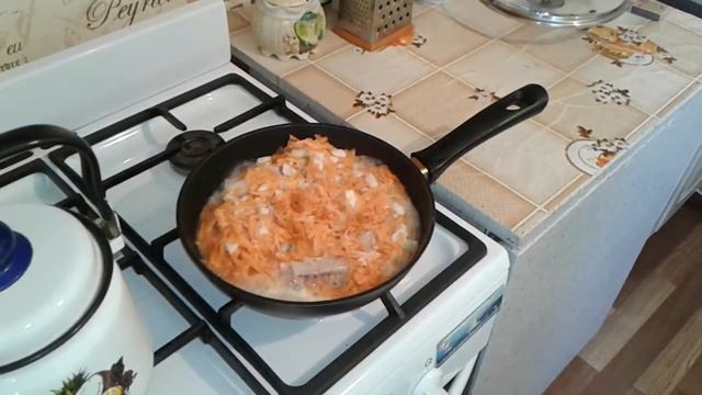 Тушеный минтай в сметане смотреть онлайн