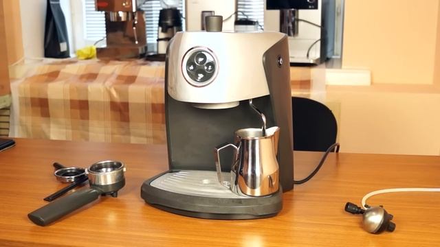 Отличный рожок Saeco Nina Plus Bar. ПЕРЕЗАЛИВ с нормальным звуком. смотреть онлайн