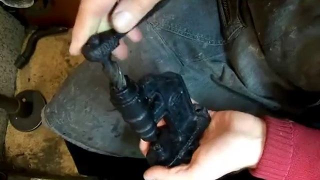 Как установить блочку для шнурков обуви смотреть онлайн