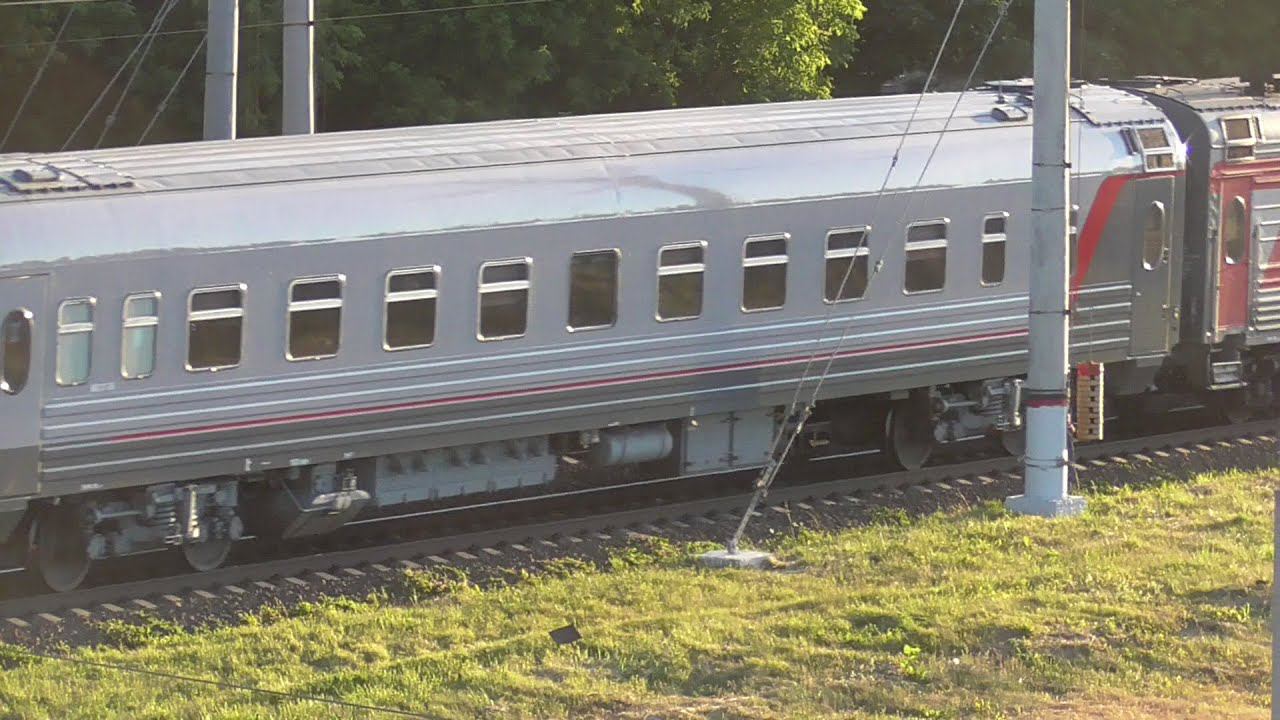 ЭП20-006 с поездом №306 Москва-Сухум смотреть онлайн