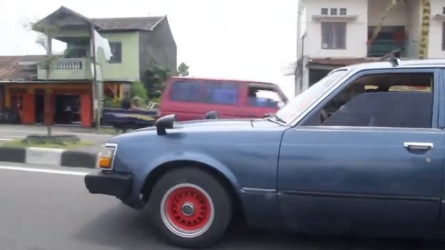 Toyota Corona TT 132 Indonesia Official Clip смотреть онлайн