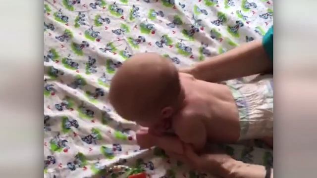 Коррекция гипотонуса и кривошеи. Ребёнку 6 месяцев. смотреть онлайн