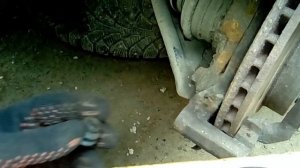 Замена передних тормозных колодок Geely mk