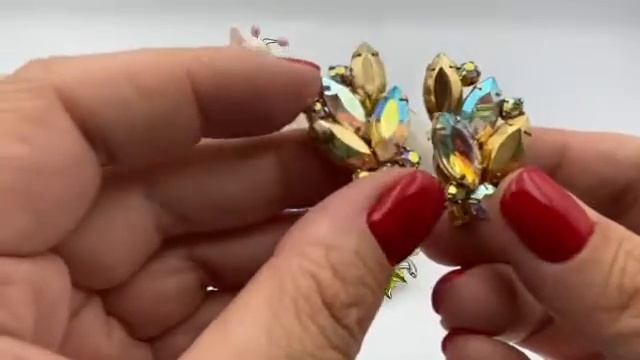 10. Китайские розовые слоны и клипсы Сваровски смотреть онлайн