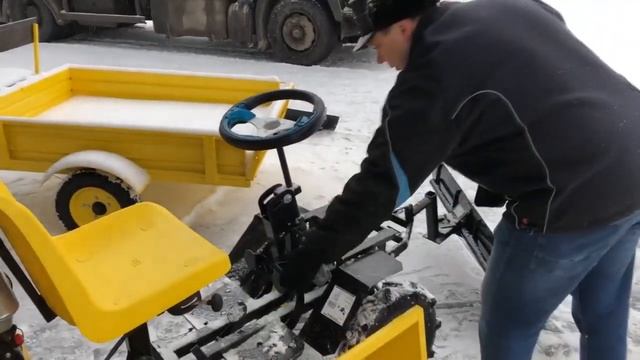 Минитрактор Тандем и отвал снежный смотреть онлайн