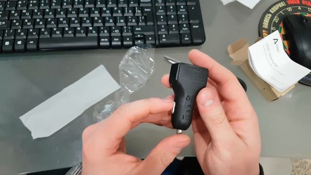 Распаковка автомобильного зарядного устройства из китая RoHS AUKEY смотреть онлайн