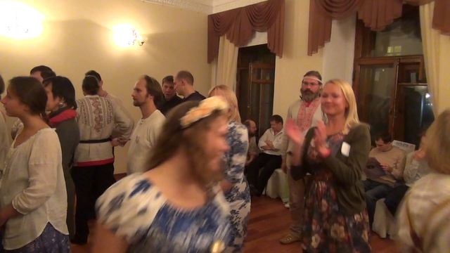 Песни и танцы на вечёрке. Часть 2 смотреть онлайн