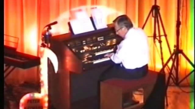 LOVER & FROM THIS MOMENT ON (Orla Roma Organ) - Peter Hayward.WMV смотреть онлайн