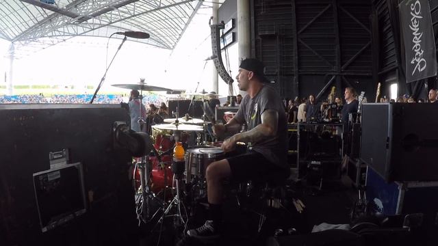New Found Glory - Cyrus Bolooki - FULL SHOW (Drum Cam) - Warped Tour 2018 - Tampa, FL - 8/4/18 смотреть онлайн