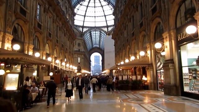 Galleria Vittorio Emanuele II - Milano, Italia смотреть онлайн