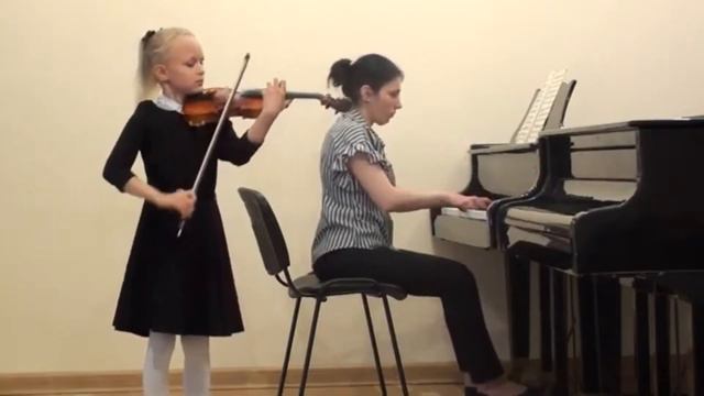 Смирнова Вероника Фр. Шуберт "Пчёлка" Ш. Данкля Концертное соло соль мажор смотреть онлайн