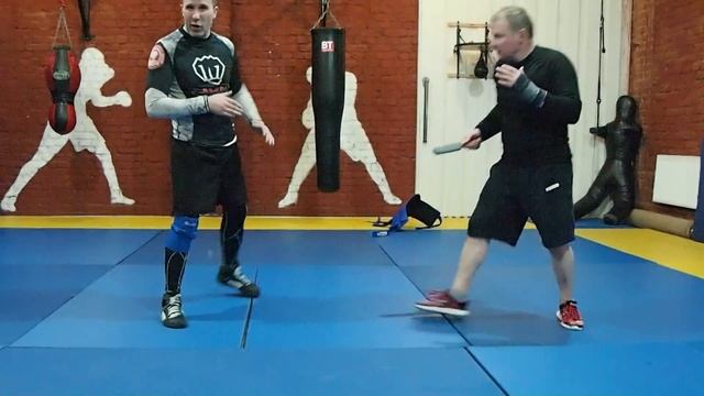 защита от прямого укола в туловище. смотреть онлайн