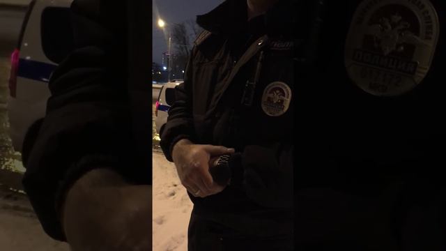 Г.Москва Лефортовский район. ППС заламывает руки и лицом в землю,без причины и повода. смотреть онлайн