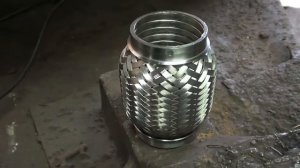 Замена фланцевого соединения на автомобиле Nissan Tiida на гофру.mp4