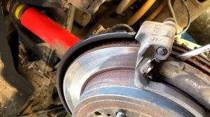 Замена тормозных дисков и колодок на Prado150.