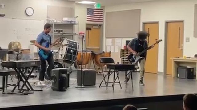 Enter Sandman by Metallica Talent Show. Cover by Sulyvhan смотреть онлайн