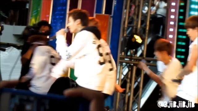 [FANCAM]131130 JUNG KOOK 정국 FOCUS - LIKE 좋아요 at 7 See Concert смотреть онлайн