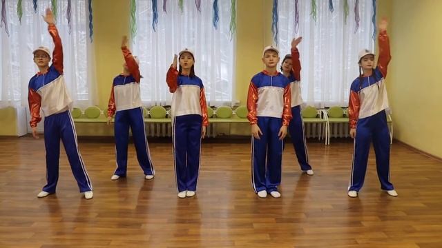 12 Ансамбль Колибри недетское время смотреть онлайн