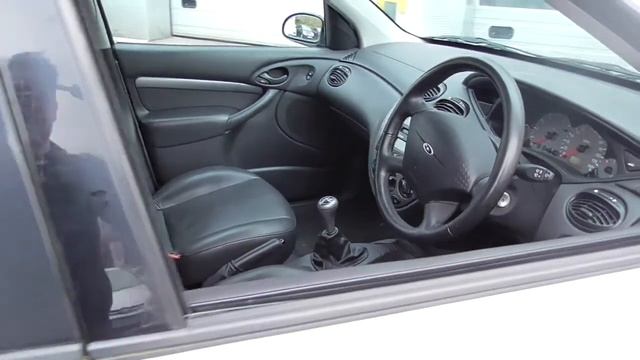 Ford FOCUS 1.8 Zetec 5dr U72123 смотреть онлайн
