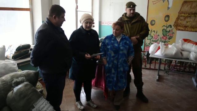 Школа п. Красный Партизан (ДНР) смотреть онлайн