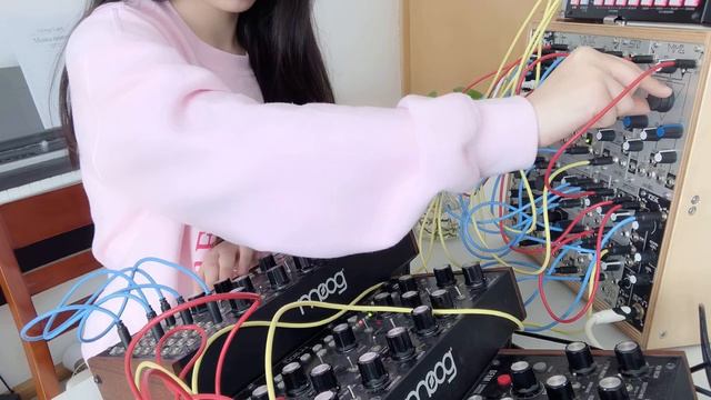 Eurorack / Modular Live Jam - Siren смотреть онлайн