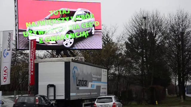 Telebim LED w KIA LANDCAR - Reklama LOTOS смотреть онлайн