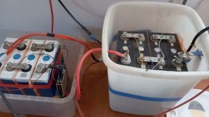 Зарядка аккумуляторов Lifepo4 от солнечной панели, при хорошем солнышк
