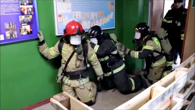 Репортаж Саратов 24 Об основах выживания на пожаре 03.11.2022.mp4 смотреть онлайн