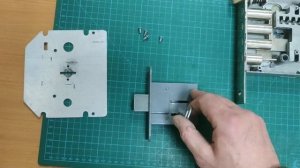 КАК ОПРЕДЕЛИТЬ ПРАВАЯ ИЛИ ЛЕВАЯ ДВЕРЬ