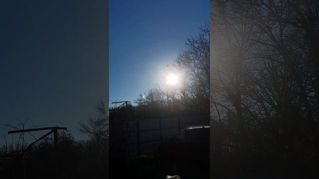 генерація, дача, перший сонячний день зими у грудні 2022.