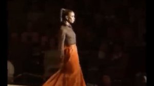 Наоми Кэмпбелл на подиуме / Naomi Campbell Catwalk Compilation