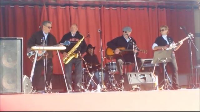 Heartbreak Hotel - Blue Sky Flyers Band смотреть онлайн