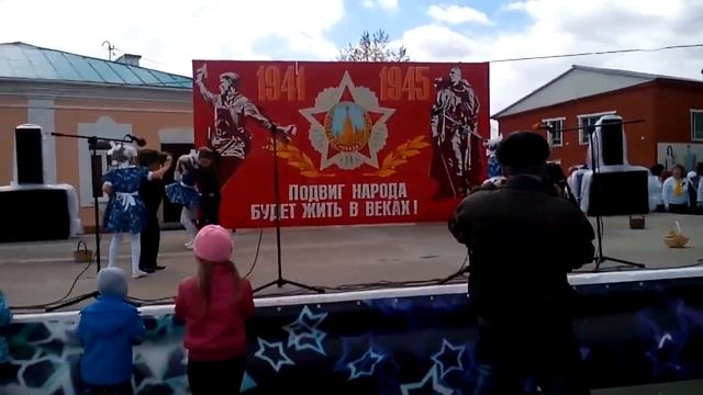 Танец "Смуглянка" г. Тюкалинск смотреть онлайн