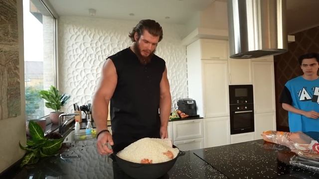 Злой БЫВШИЙ Риви Хочет Нас УБИТЬ !.mp4 смотреть онлайн