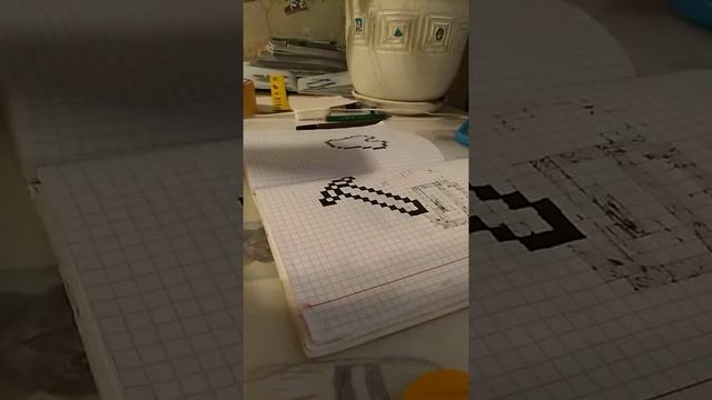 Как нарисовать изумрудный МЕЧ из Майнкрафта по клеточкам смотреть онлайн