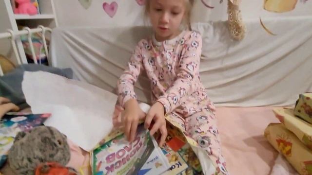Vlog: Распаковка подарков.Алисе 5 лет. смотреть онлайн