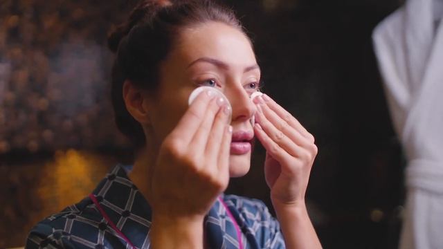 Линия Dry Skin для увлажнения кожи от Janssen Cosmetics. смотреть онлайн
