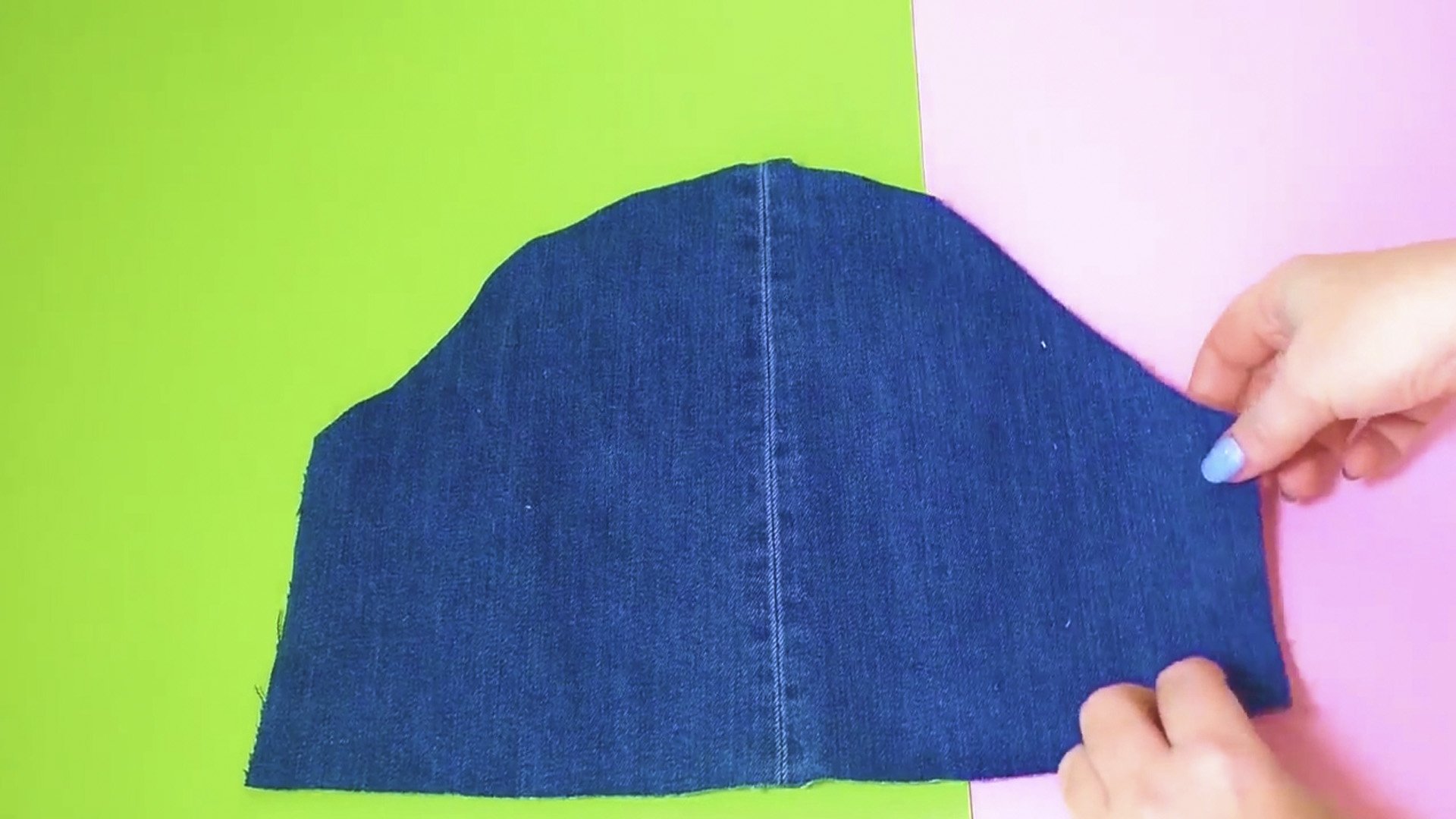 Не выбрасывайте старые джинсы. Как сделать оригинальный настольный органайзер для хранения вещей смотреть онлайн