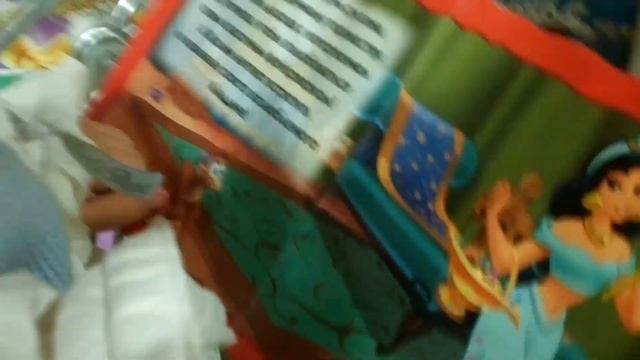 РОЖДЕСТВЕНСКИЕ ОЛЕНИ И ПОДАРКИ.МИНСК. Т/Ц. "БЕЛОРУСЬ".CHRISTMAS REINDEER AND PRESENTS.LA NAVIDAD смотреть онлайн