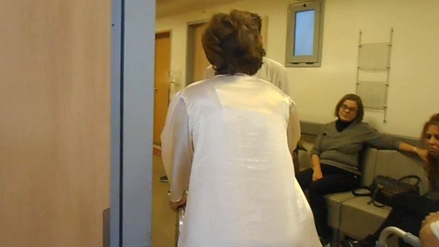 Μία ημέρα μετεγχειρητικά ρήξης οπισθίου κέρατος έσω μηνίσκου αρθριτιδας επιγονατίδος смотреть онлайн